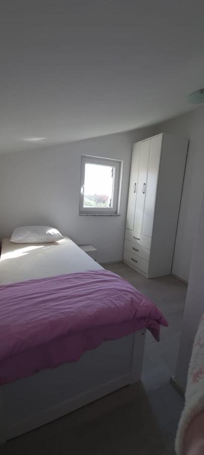 Apartmani Lanterna Крк Экстерьер фото