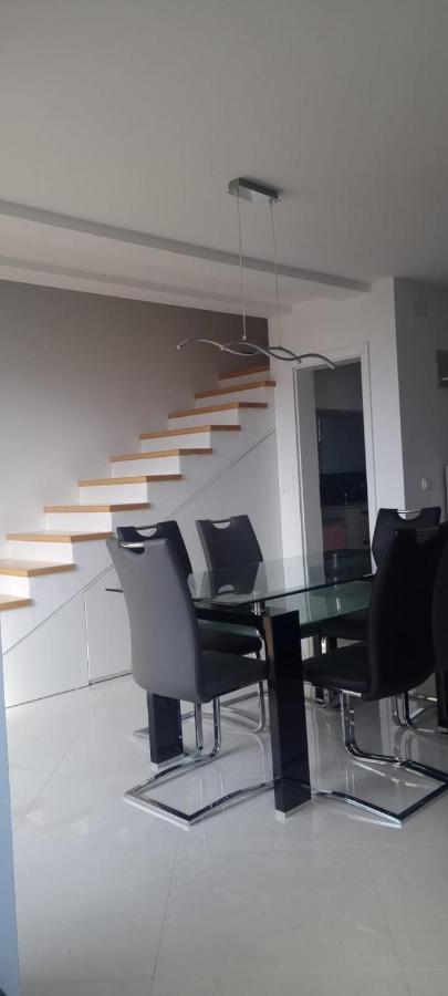 Apartmani Lanterna Крк Экстерьер фото