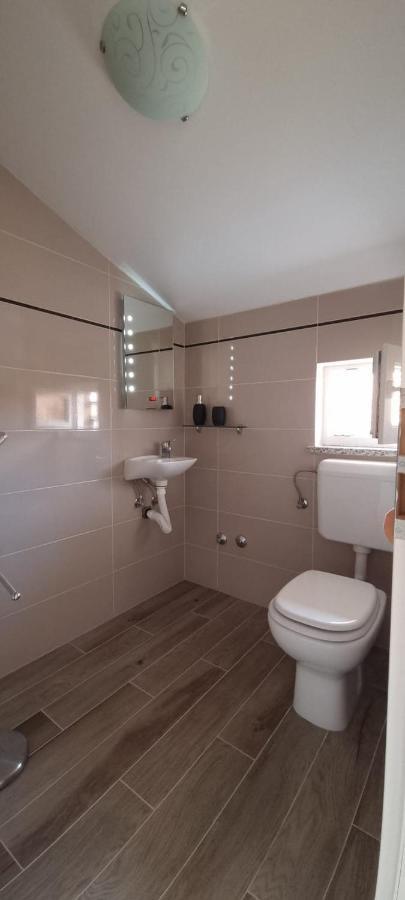 Apartmani Lanterna Крк Экстерьер фото