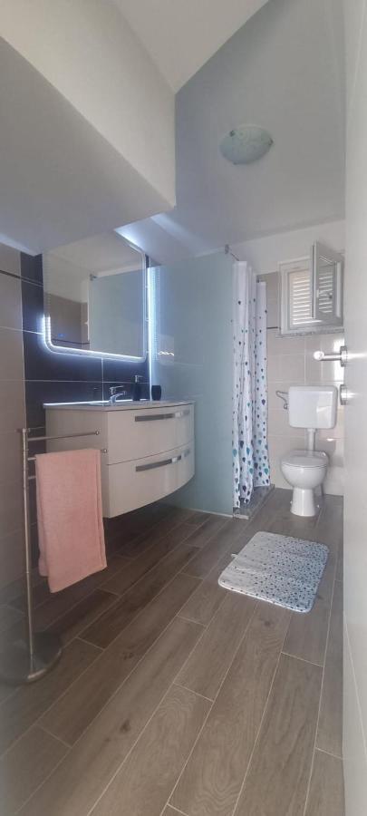 Apartmani Lanterna Крк Экстерьер фото
